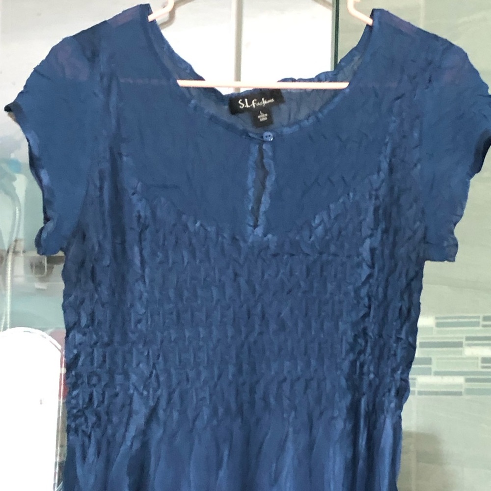 Ladies cocktail & party dress